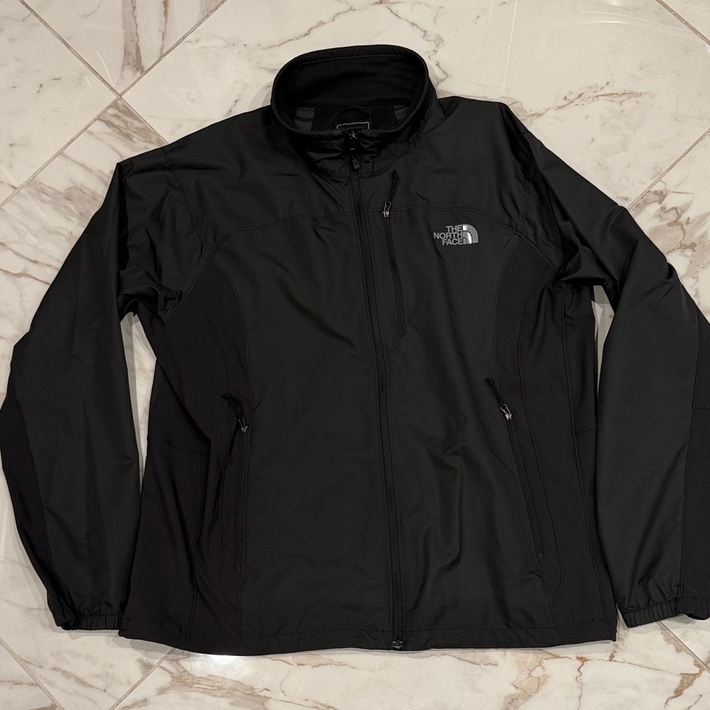 The North Face Men’s Ardy Black Lightweight Softshell Jacket